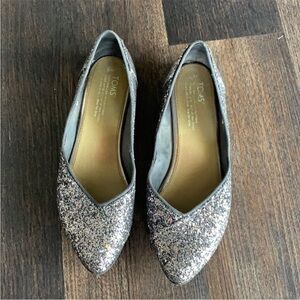 TOMS Women's Sparkling Silver Loafers